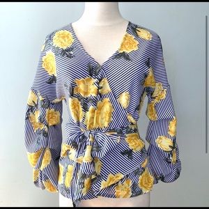 MENDOCINO Floral Top